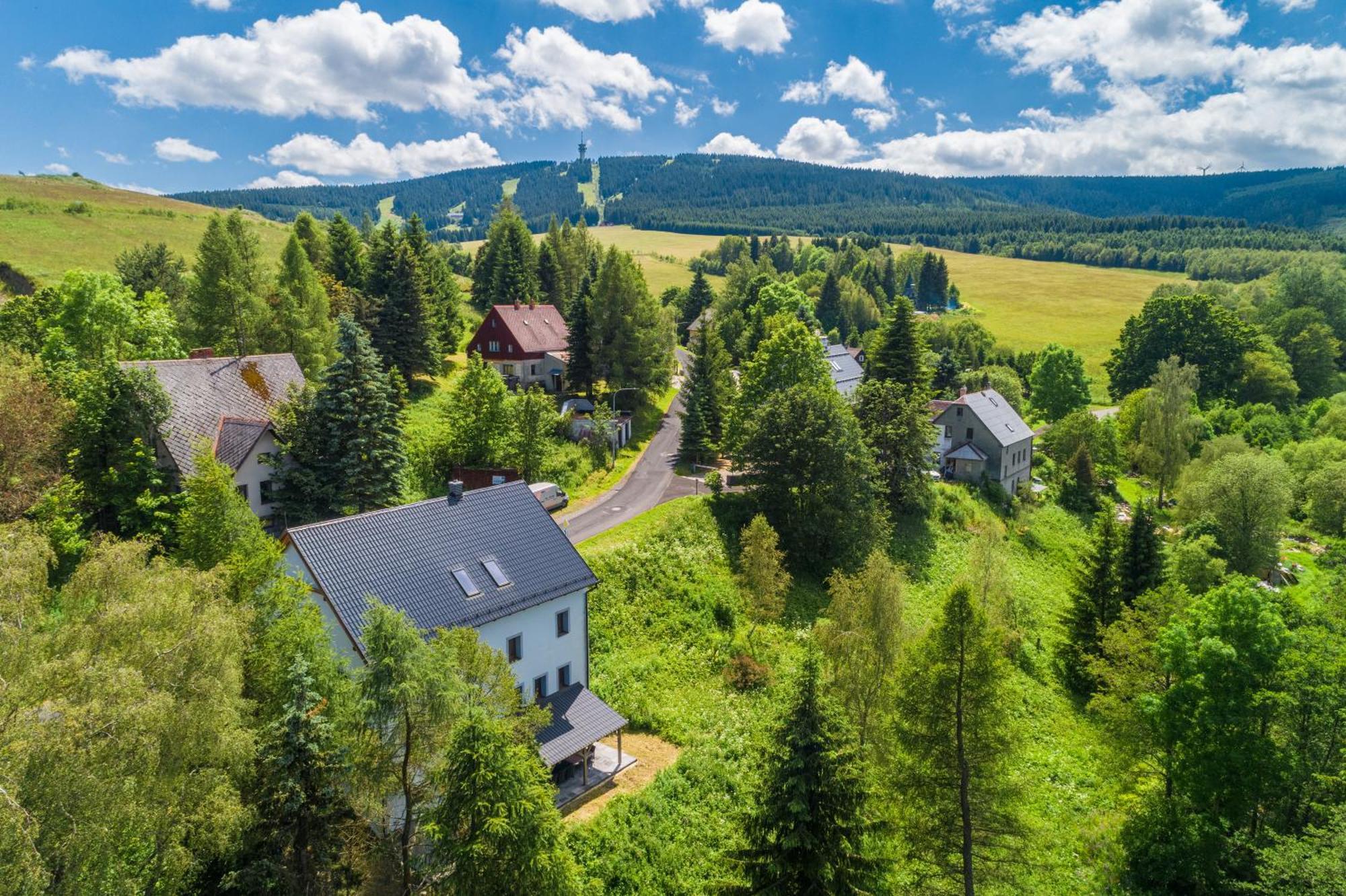 Klinovec 129 Apartment Loučná pod Klínovcem Exterior foto