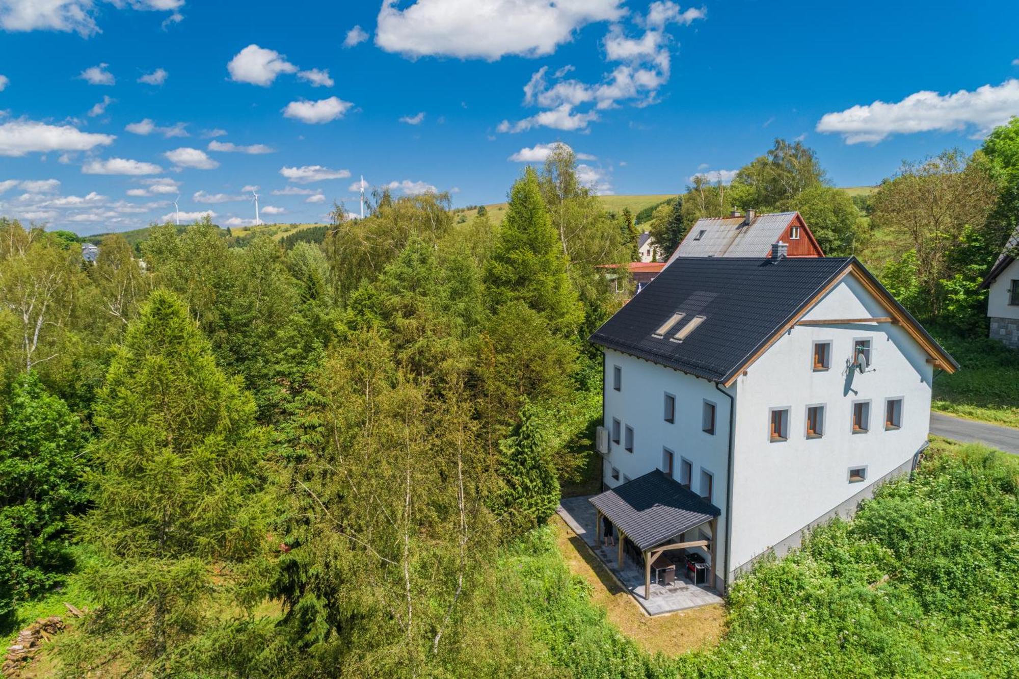 Klinovec 129 Apartment Loučná pod Klínovcem Exterior foto